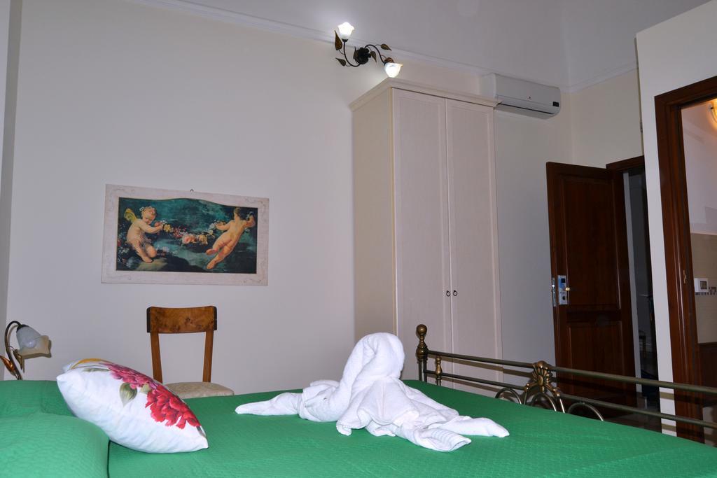 מלון טראסיני Palazzo Graziano מראה חיצוני תמונה